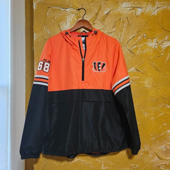 NFL Cincinnati Bengals 100% Polyester Windbreaker Size Large - Picture 1 of 2